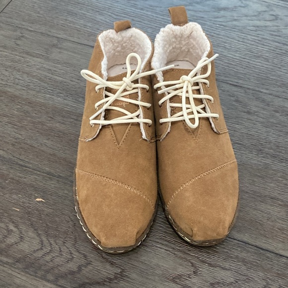 NEW! Toms Botas Desert Chukka Boots moccasins | Tan | Size 9 - Picture 11 of 12